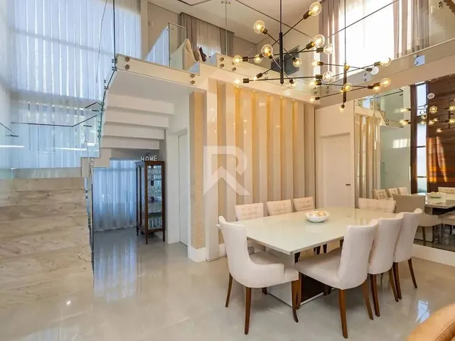 Imagem 4: Casa com Face Leste e Piscina com Spa, 3 Quartos 5 Vagas À Venda, 400 M² - Santa
