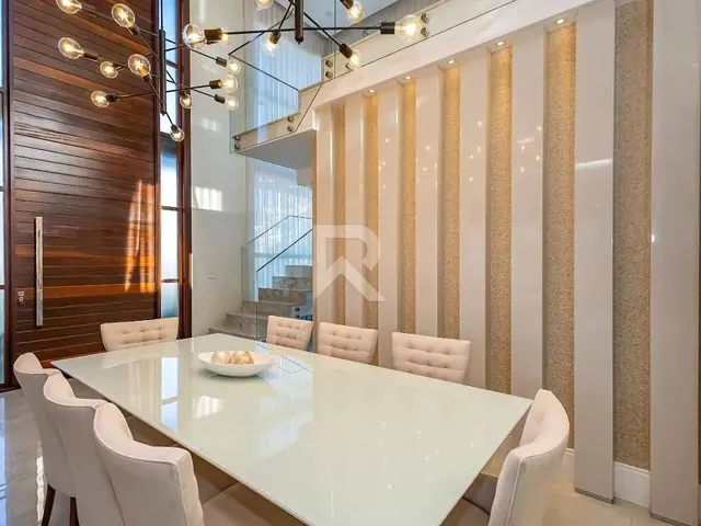 Imagem 15: Casa com Face Leste e Piscina com Spa, 3 Quartos 5 Vagas À Venda, 400 M² - Santa