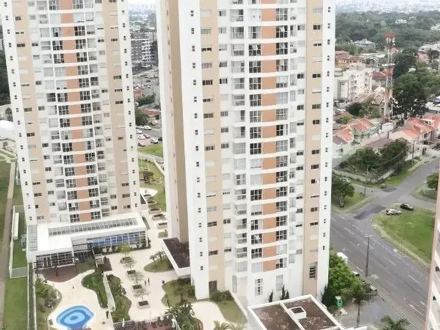 Imagem 1: Apartamento para Venda em Curitiba, Campo Comprido, 3 Dormitórios, 1 Suíte, 2