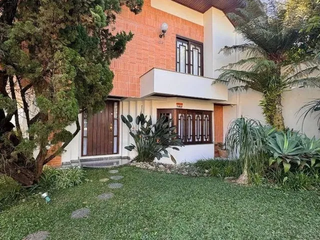 Imagem: Casa-A-Venda-4-Quartos-Com-Garagem-Pr-Curitiba-Sao-Braz-500M2