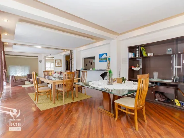 Imagem 13: Casa de 261M² com Terreno de 600M² 4 Quartos À Venda, por R$ 1.100.000,00 - Santa