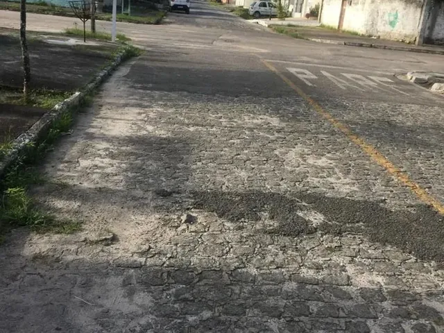 Imagem 2: Ótima Casa 102M2, 03 Quartos Sendo 01 Suíte, 01 Vaga, Engenho do Meio, Aceito Carro