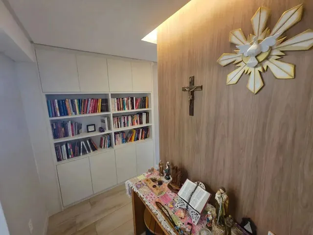 Imagem 6: Imóvel para Venda Possui 208 Metros Quadrados com 4 Quartos em Monteiro - Recife - Pe