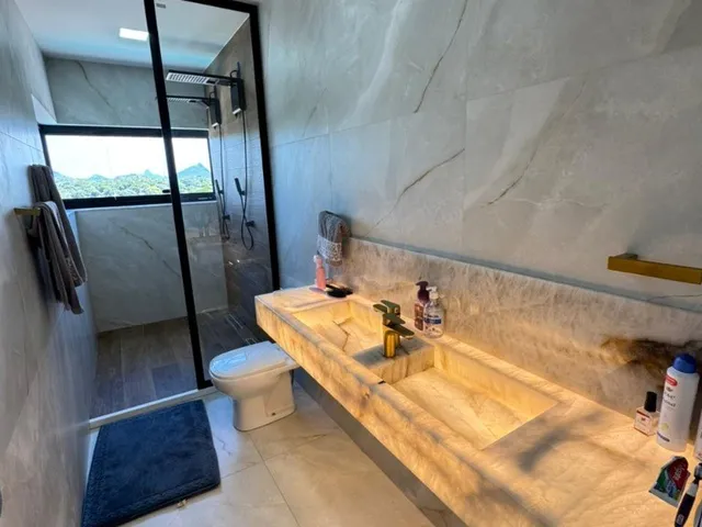 Imagem 6: Casa duplex de alto padrão com área gourmet e piscina em Perocão, Guarapari-ES: 3