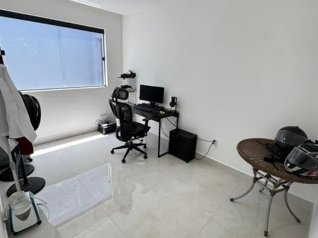 Imagem 9: Casa duplex de alto padrão com área gourmet e piscina em Perocão, Guarapari-ES: 3