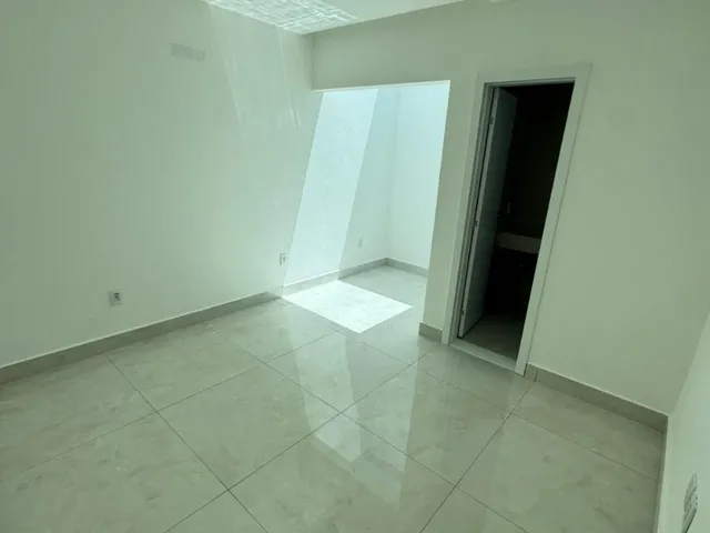 Imagem 3: Casa duplex de alto padrão com área gourmet e piscina em Perocão, Guarapari-ES: 3