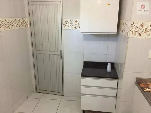 Imagem 6: Vendo Ótima Casa com 3 Quartos em Cajueiro - Recife