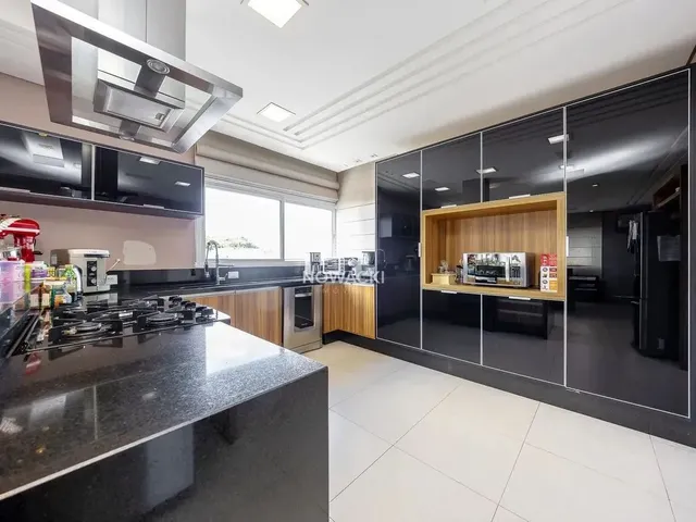 Imagem 10: Excelente Casa em Condomínio com 3 Suítes e 4 Vagas no Campo Comprido!