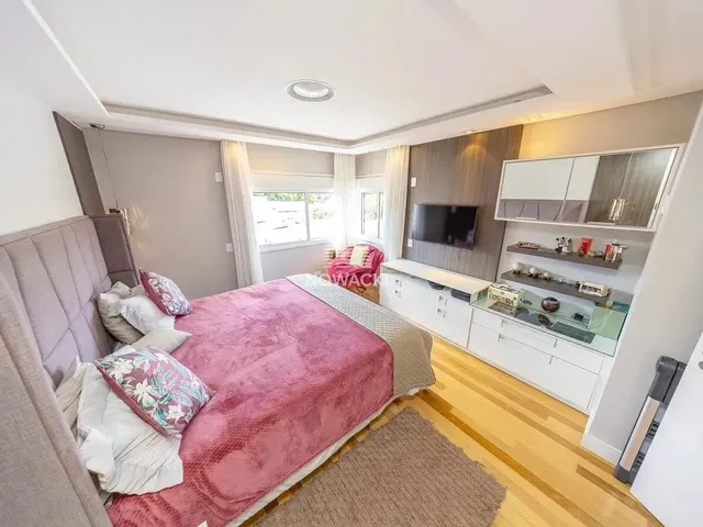 Imagem 11: Excelente Casa em Condomínio com 3 Suítes e 4 Vagas no Campo Comprido!