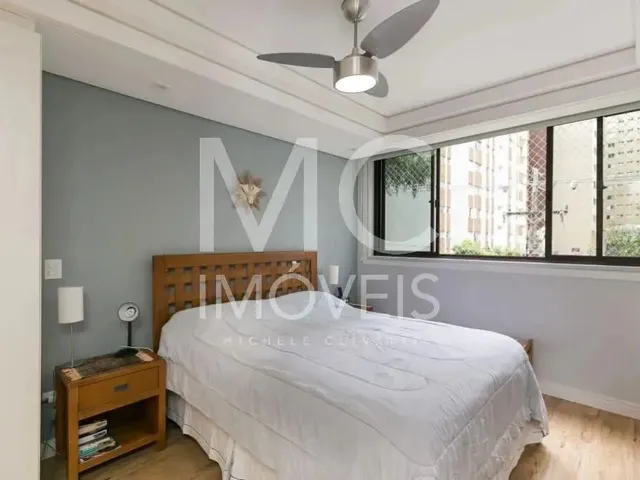 Imagem: Apartamento com 240.0 M², À Venda no Bairro