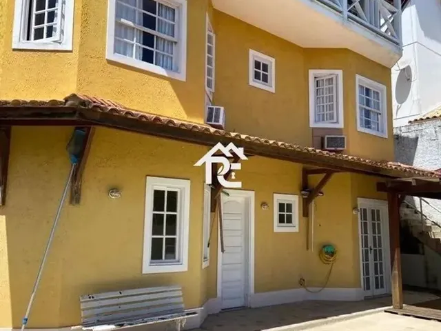 Imagem: Casa com 3 Quartos À Venda, 261 M² por