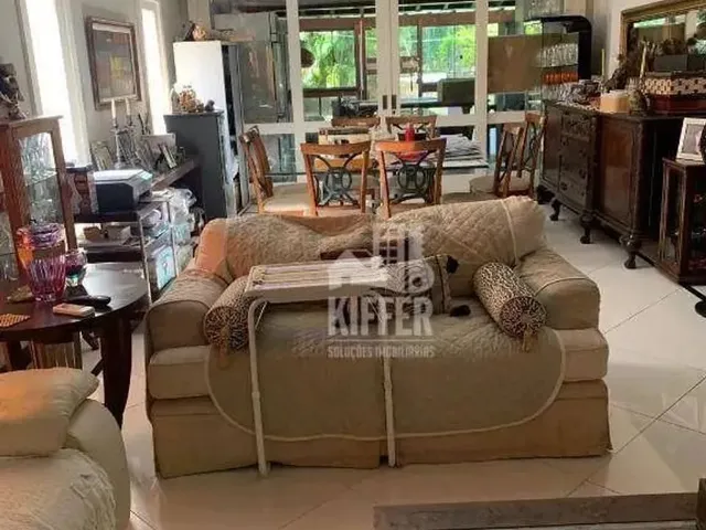 Imagem: Casa com 3 Suítes À Venda, 267 M² por