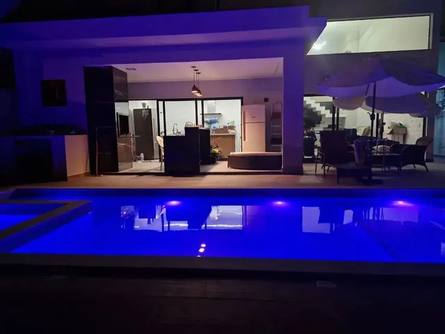 Imagem 2: Imóvel para Venda com 263 Metros Quadrados com 3 Quartos em Santo Antônio - Niterói