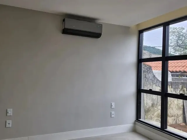 Imagem 5: Imóvel para Venda com 263 Metros Quadrados com 3 Quartos em Santo Antônio - Niterói