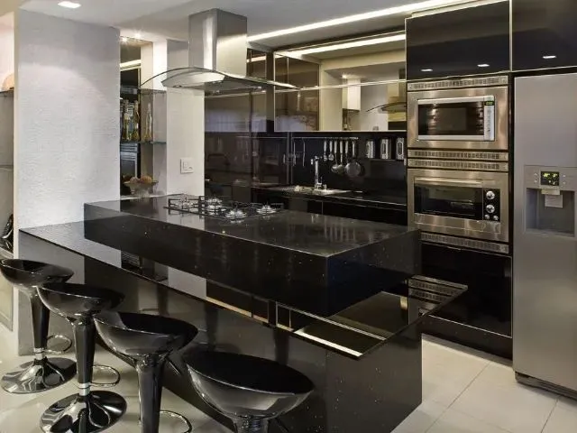 Imagem 1: Niterói Apartamentos 1, 2 Quartos - Condomínio Completo com Lazer, Lojas, Padaria