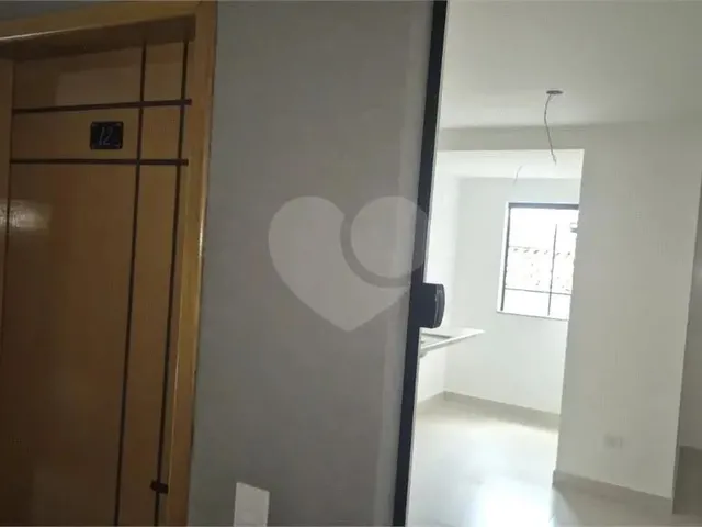 Imagem: Apartamento com 2 Quartos À Venda em Vila