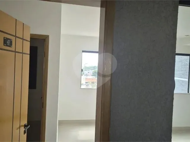 Imagem: Apartamento com 2 Quartos À Venda em Vila