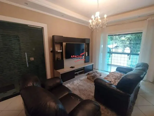 Imagem: Casa com Ponto Comercial Á Venda em Vila