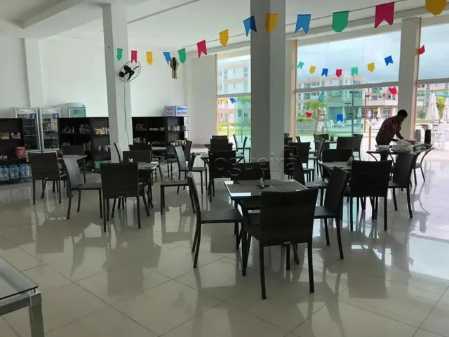 Imagem 3: Em Muro Alto, Apartamento Mobiliado com 2 Quartos e 1 Vaga. Excelente Empreendimento