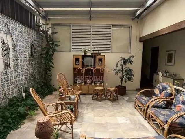 Imagem: Casa para Aluguel, 4 Quartos, 1 Suíte