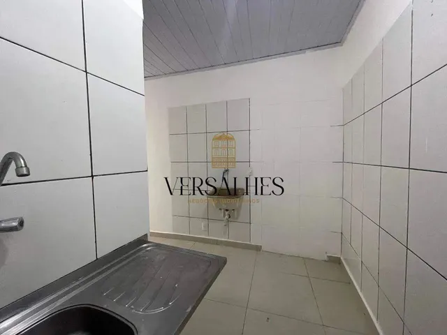 Imagem: Kitnet para Aluguel 2 Quarto, 01 Banheiro