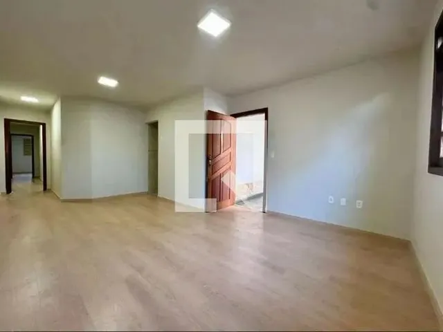 Imagem: Casa À Venda - Castelo, 4 Quartos, 210
