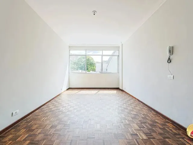 Imagem 13: Apartamento para Venda com 92 Metros Quadrados com 2 Quartos em Centro - Curitiba - Pr