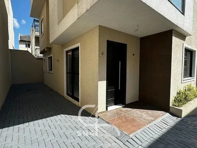 Imagem 3: Sobrado À Venda com 3 Quartos no Bacacheri