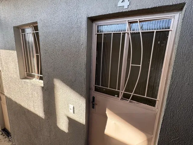 Imagem 2: Kitnet Novo Quarto com 1 dormitório