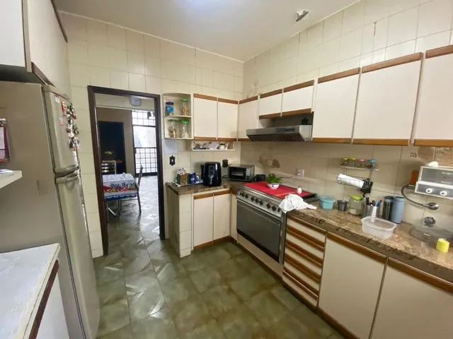 Imagem 11: Casa com 5 Quartos Á Venda 342M² - Luxemburgo