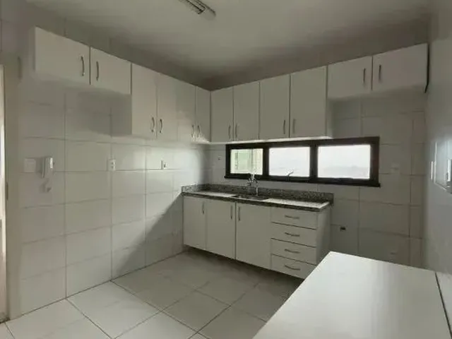 Imagem 11: Apartamento Amplo em Prédio com Infraestrutura Completa no Bairro Zildolândia