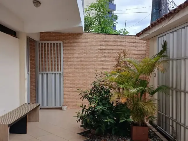 Imagem 16: Vendo Ou Alugo,Casa no Jardim Vitória 04 Quartos, Garagem 04Carros, Varanda
