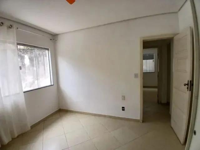 Imagem 15: Vendo Ou Alugo,Casa no Jardim Vitória 04 Quartos, Garagem 04Carros, Varanda