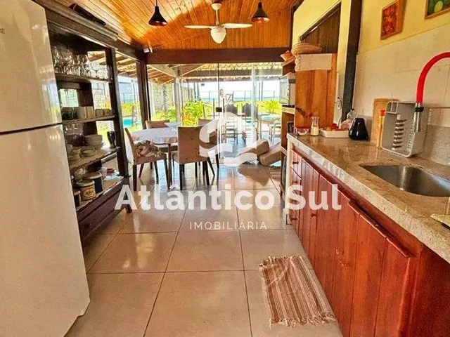 Imagem 2: Ilhéus / Olivença - Casa Pé na Areia 03 Quartos Sendo 01 Suíte - Venda - Sirihyba III