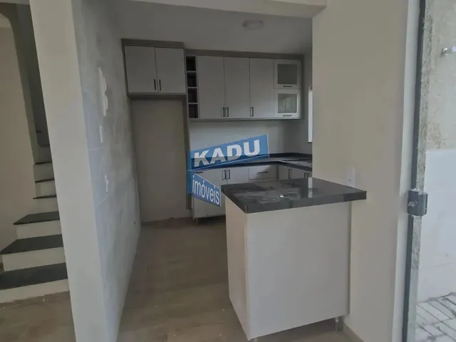 Imagem 3: Primeira Locação | Sobrado Triplex com Terraço
