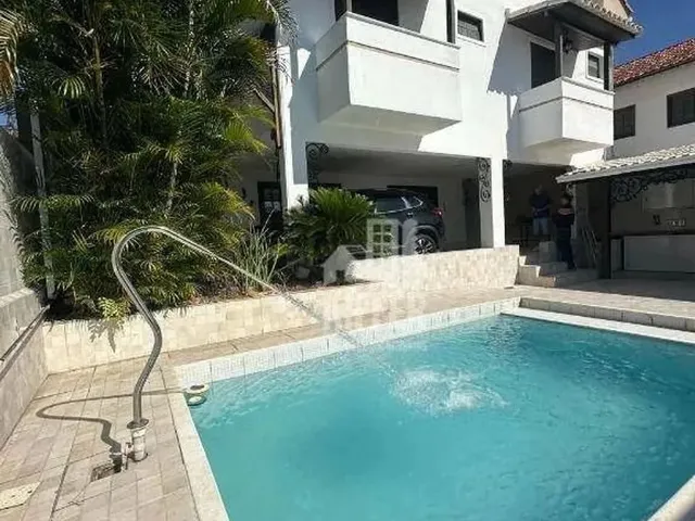Imagem: Casa para Aluguel em Pendotiba com Piscina