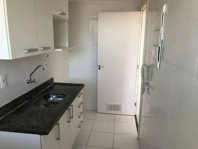 Imagem 11: Apartamento para Locação em Niterói, Centro, 2 Dormitórios, 1 Suíte, 1 Banheiro, 1