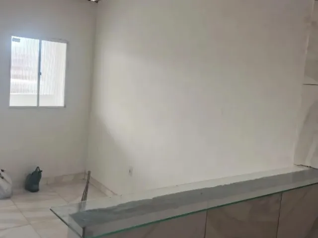 Imagem 16: Apartamento de Dois Quartos, Sala e Cozinha Americana, Banheiro, Varanda, Escada Independe