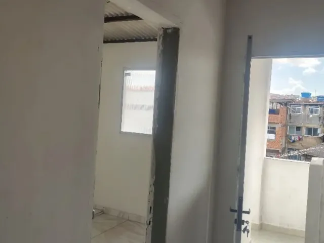 Imagem 10: Apartamento de Dois Quartos, Sala e Cozinha Americana, Banheiro, Varanda, Escada Independe