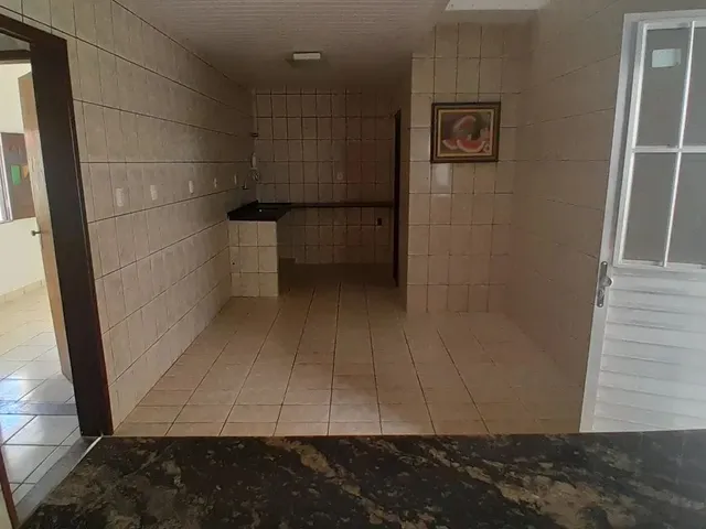 Imagem 7: Casa em Itapuã 4 Quartos, Terraço Livre (120 M²), Varandão, Área de Serviço