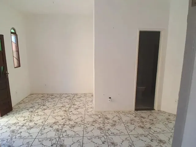 Imagem 9: Casa em Itapuã 4 Quartos, Terraço Livre (120 M²), Varandão, Área de Serviço