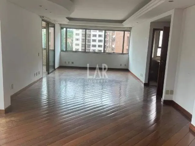 Imagem: Apartamento À Venda, 4 Quartos, 2 Suítes
