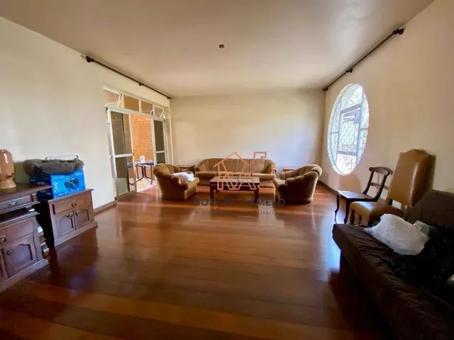 Imagem 6: Casa com 6 Dormitórios, 400M² - Venda / Aluguel - Belvedere - Belo Horizonte/Mg