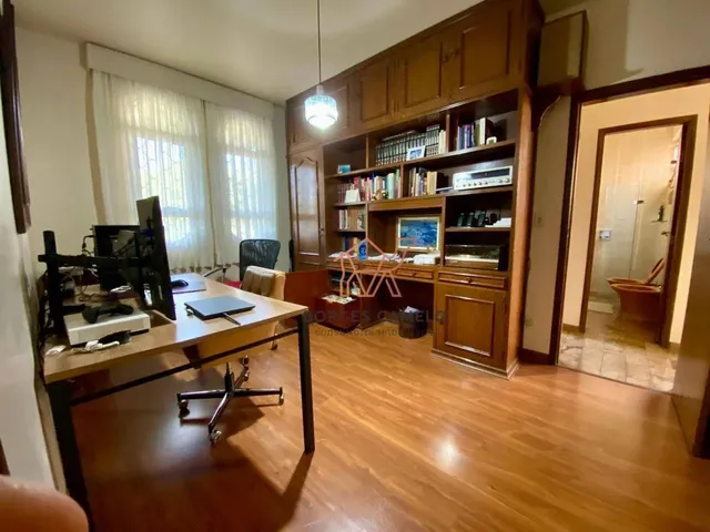 Imagem 5: Casa com 6 Dormitórios, 400M² - Venda / Aluguel - Belvedere - Belo Horizonte/Mg