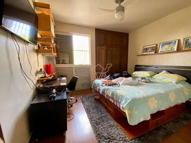 Imagem 16: Casa com 6 Dormitórios, 400M² - Venda / Aluguel - Belvedere - Belo Horizonte/Mg