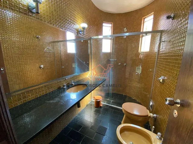 Imagem 8: Casa com 6 Dormitórios, 400M² - Venda / Aluguel - Belvedere - Belo Horizonte/Mg