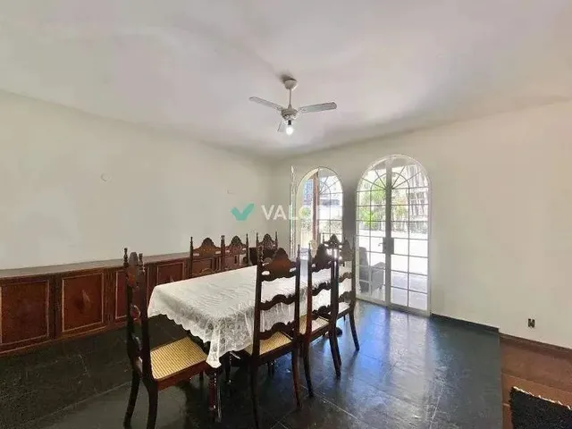 Imagem 10: Casa 4 Quartos À Venda no Sion