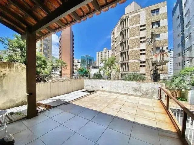 Imagem 7: Casa 4 Quartos À Venda no Sion