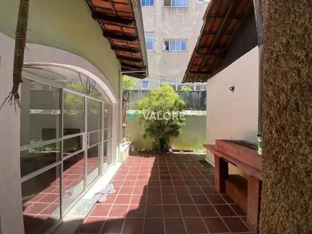 Imagem 4: Casa 4 Quartos À Venda no Sion