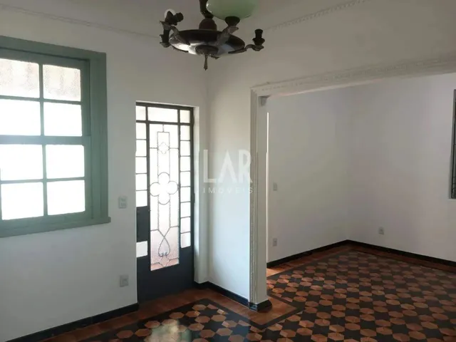 Imagem: Casa À Venda, 2 Quartos, 2 Suítes, 1 Vaga